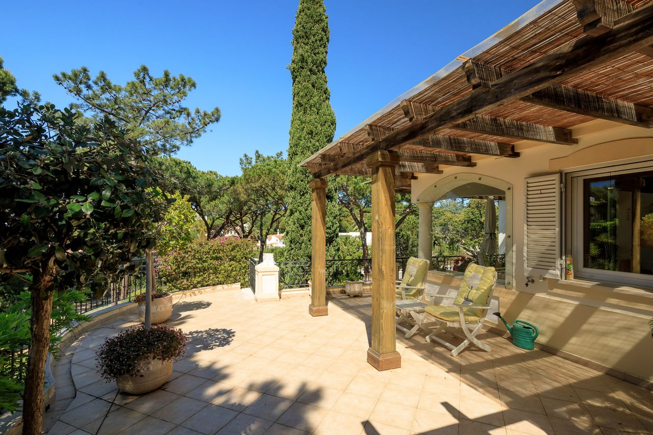 Three Bedroom Villa with pool