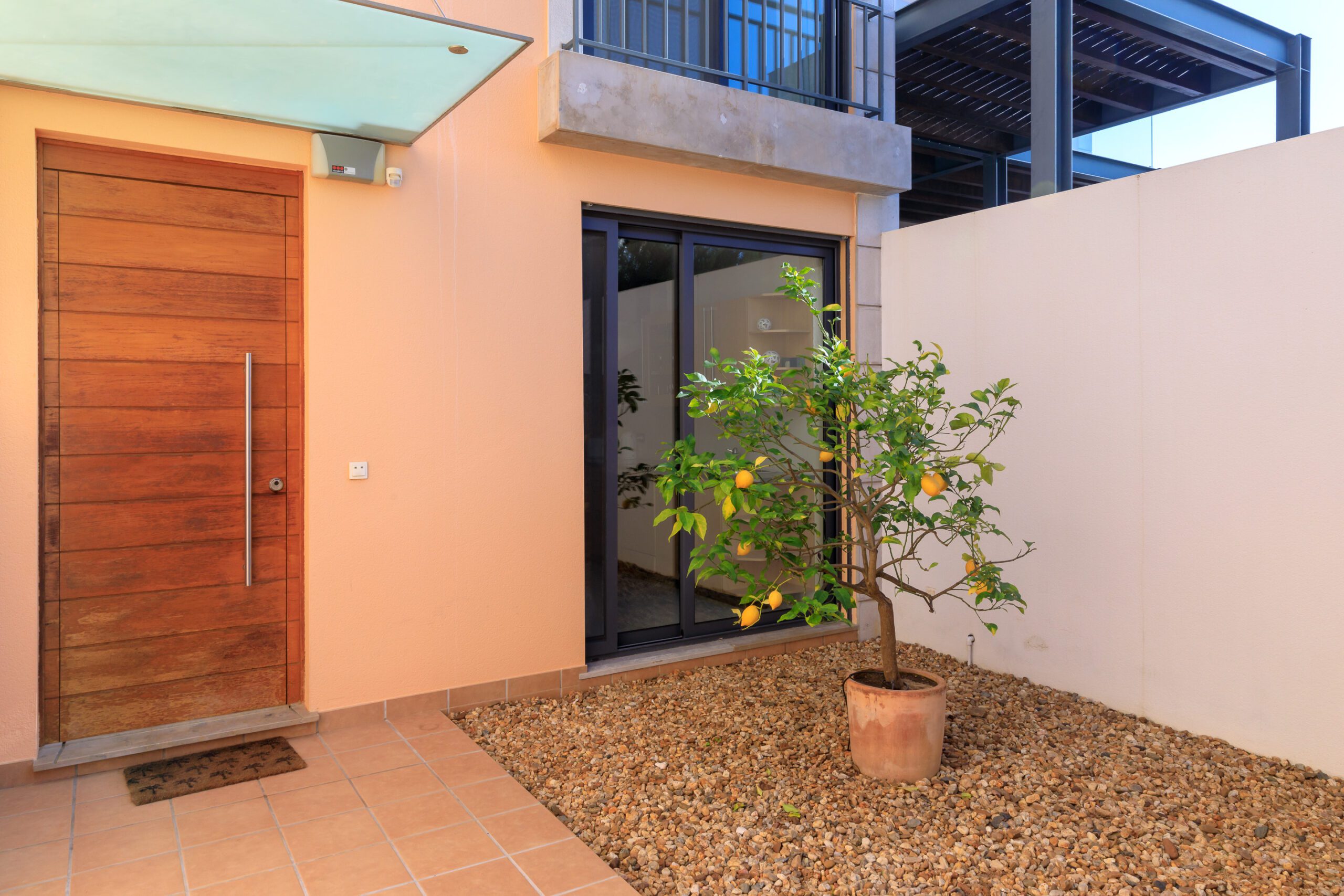 Three Bedroom Townhouse with pool