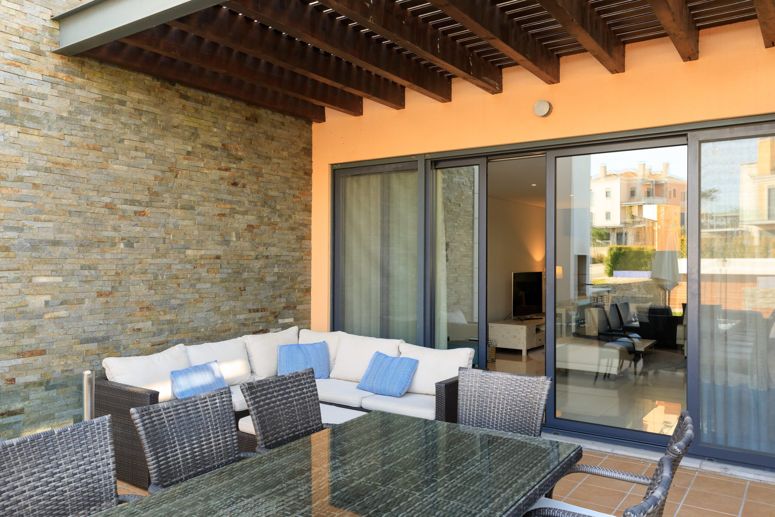 Three Bedroom Townhouse with pool