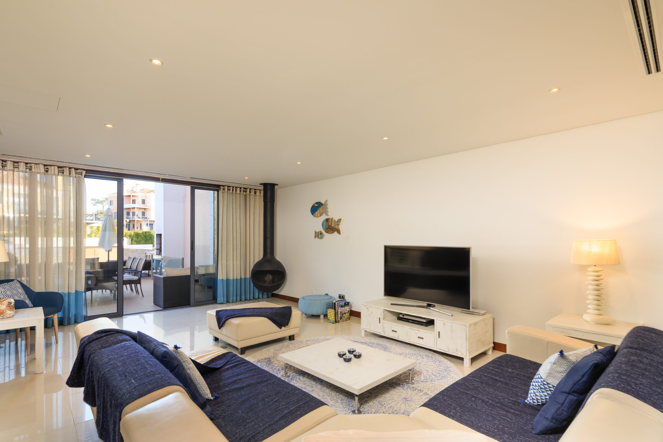 Three Bedroom Townhouse with pool