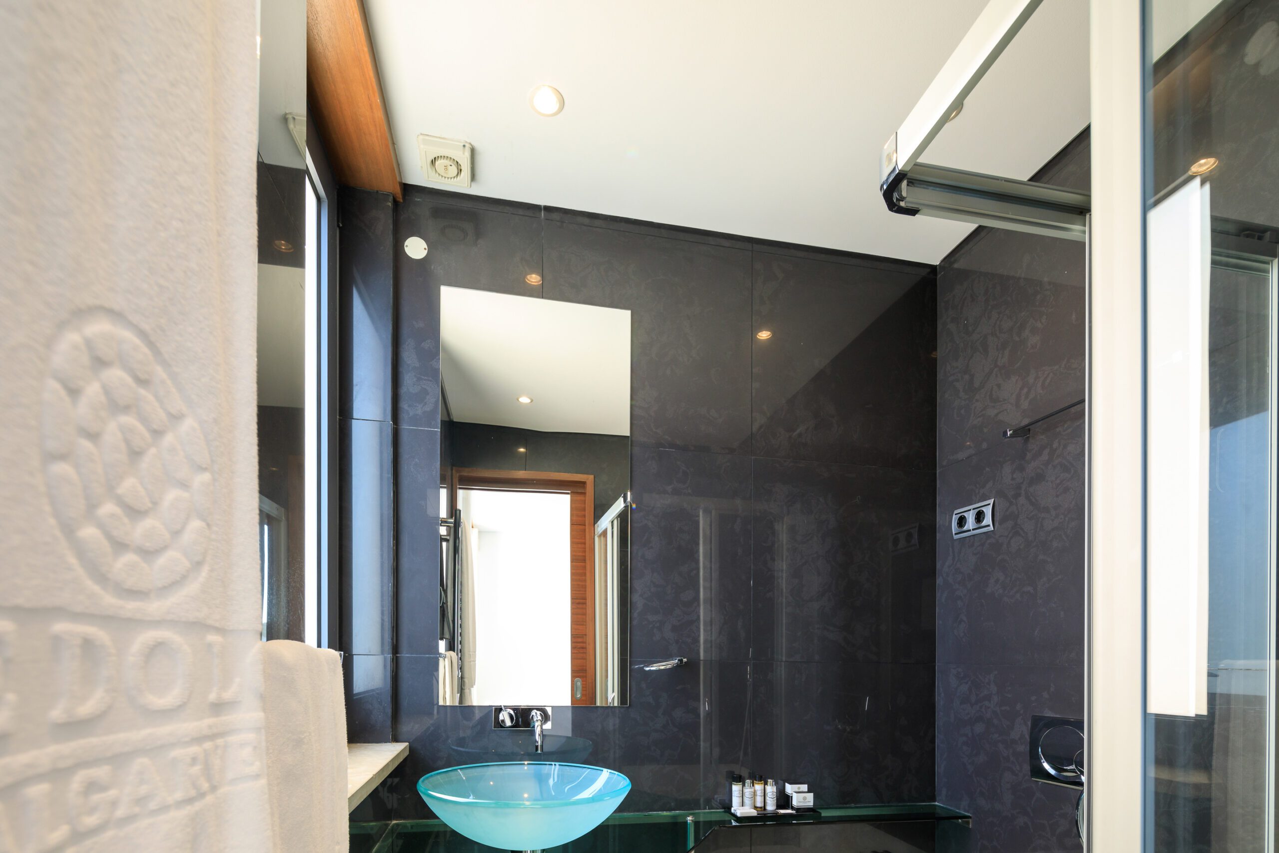 Three Bedroom Townhouse with pool