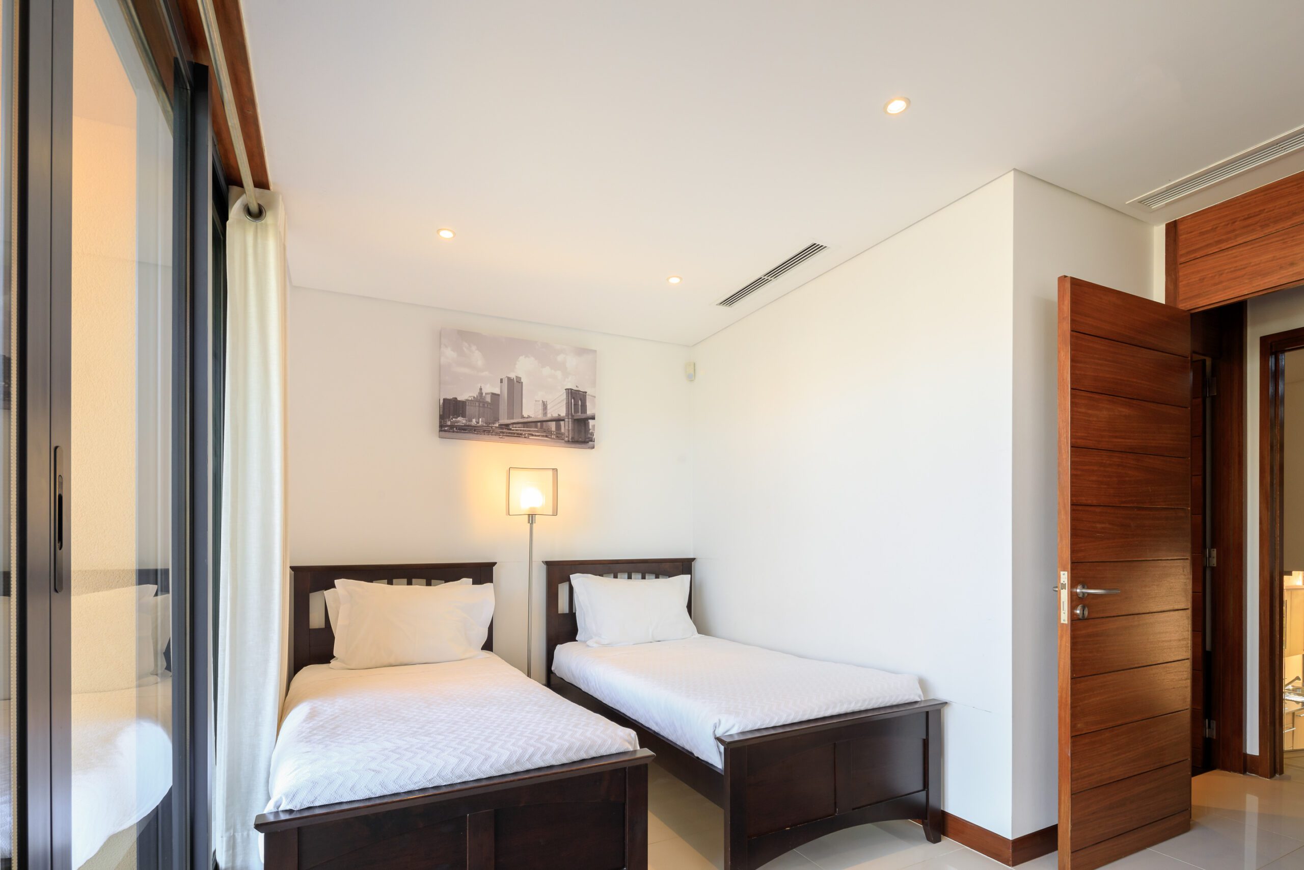 Three Bedroom Townhouse with pool