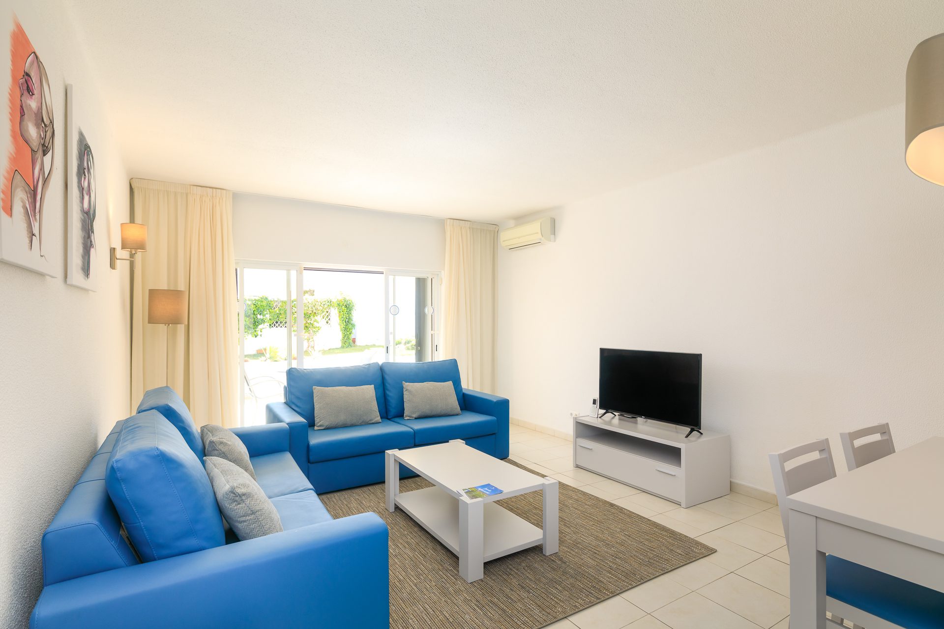 One Bedroom Apartment