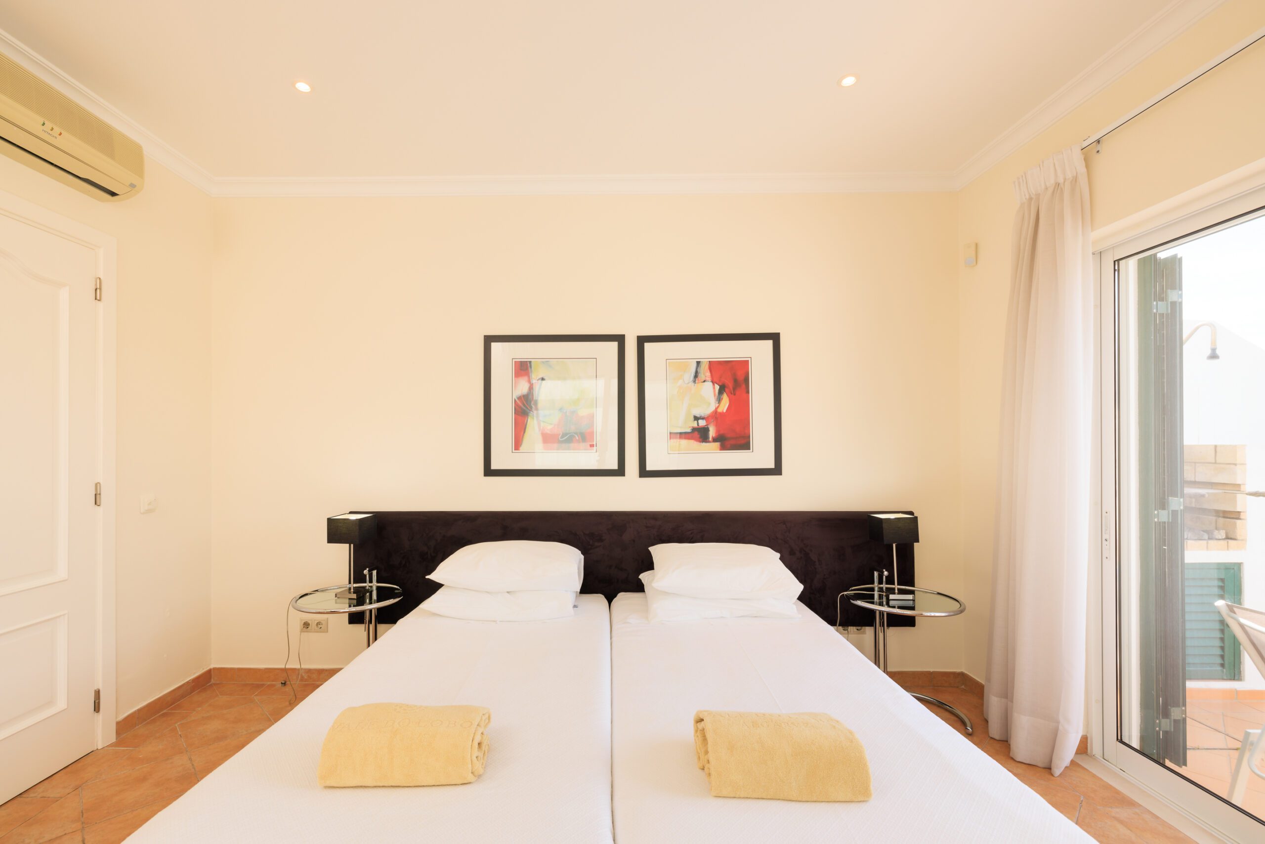 Three Bedroom Townhouse with pool