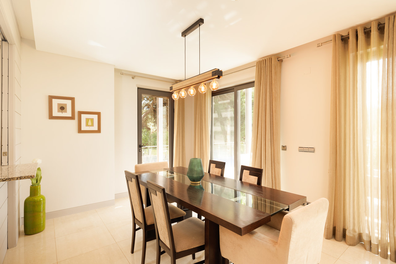 Three Bedroom Apartment with pool