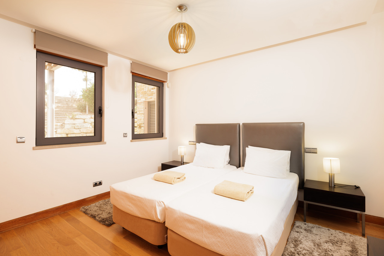 Three Bedroom Apartment with pool