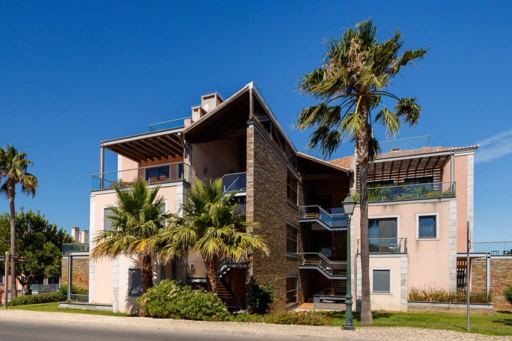 Two Bedroom Apartment with jacuzzi