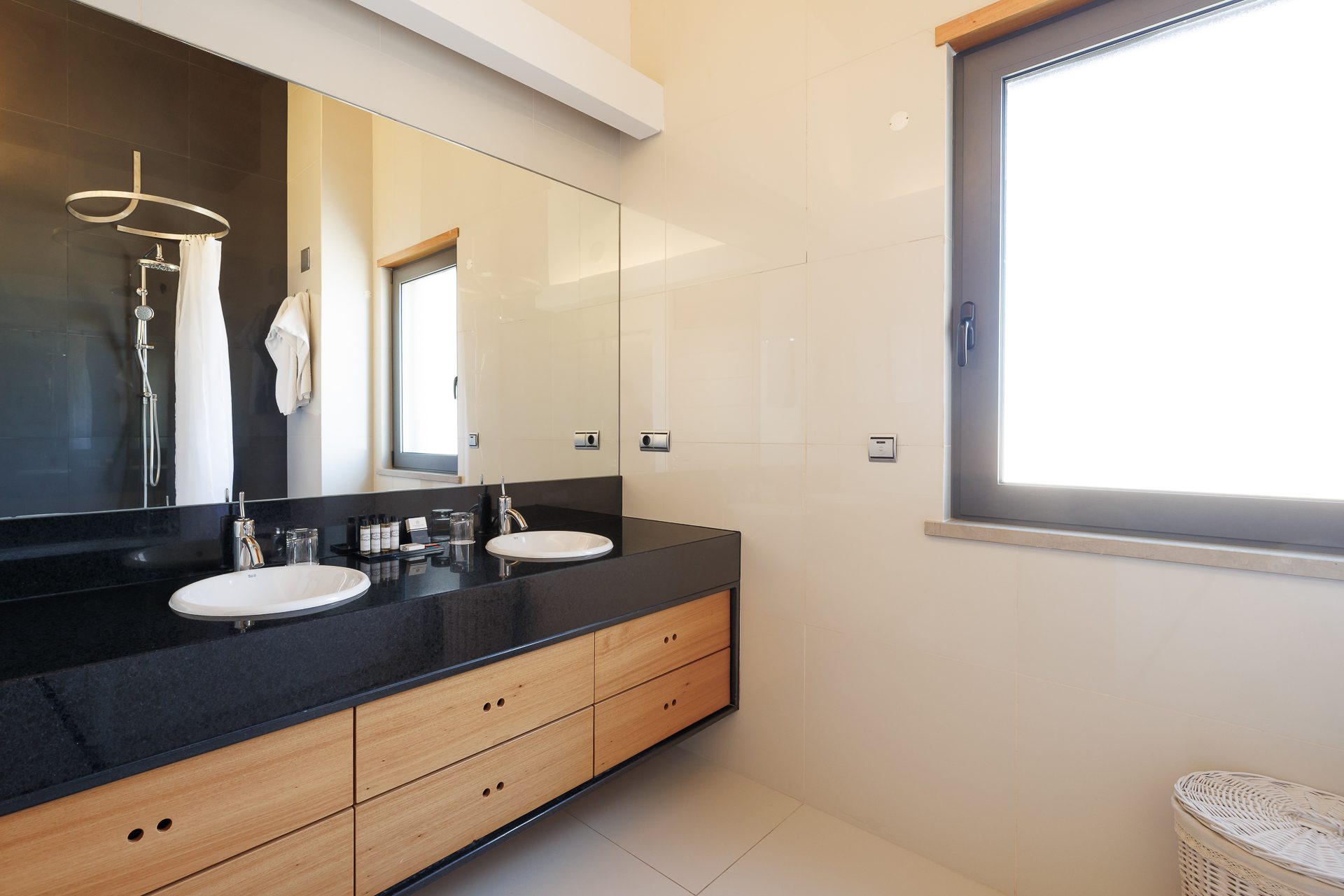 Two Bedroom Apartment with jacuzzi
