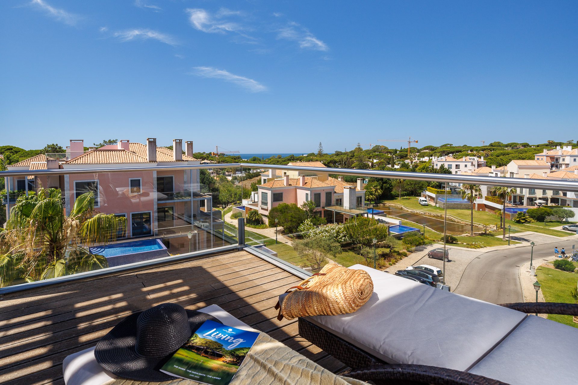 Two Bedroom Apartment with jacuzzi