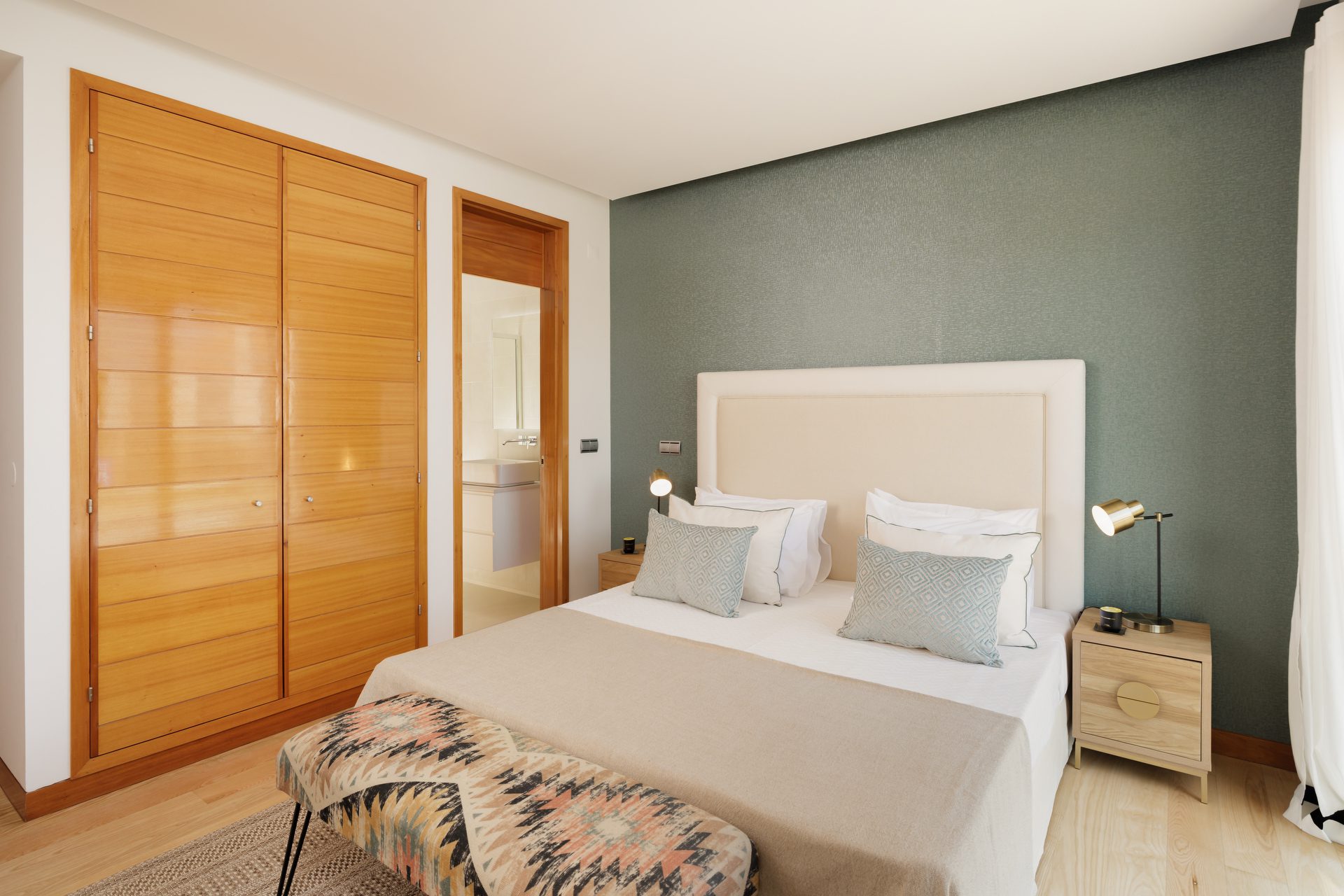 Two Bedroom Apartment with pool