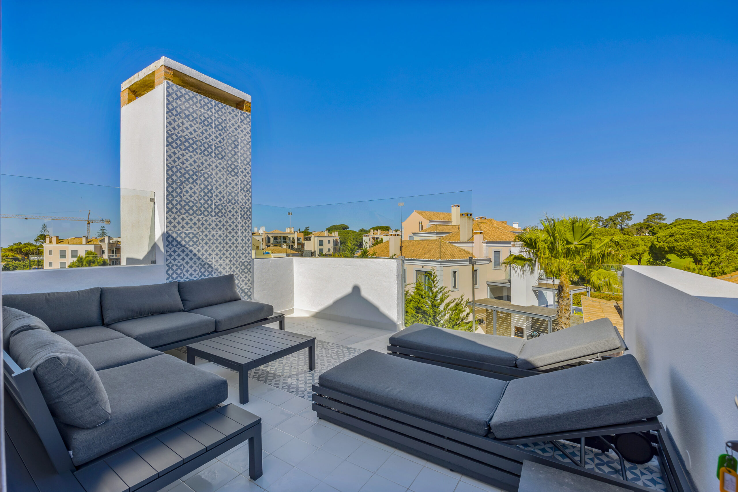 Three Bedroom Townhouse with pool