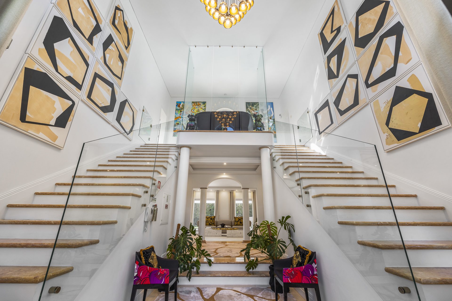 Four Bedroom Villa with pool