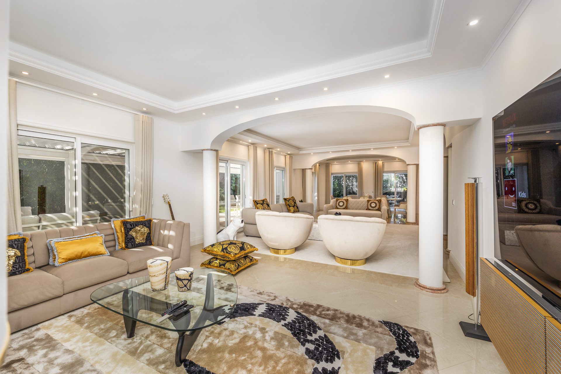 Four Bedroom Villa with pool
