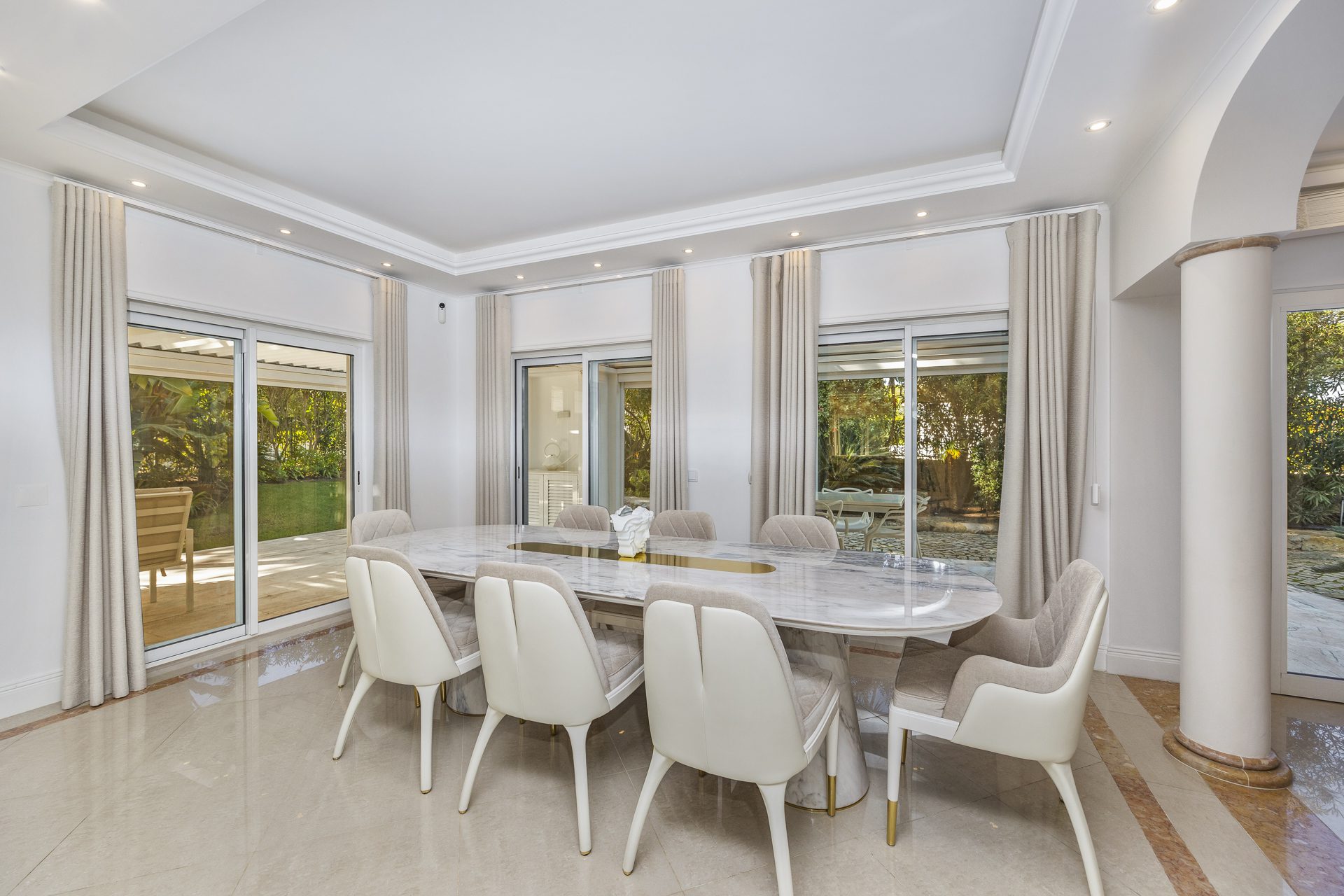 Four Bedroom Villa with pool