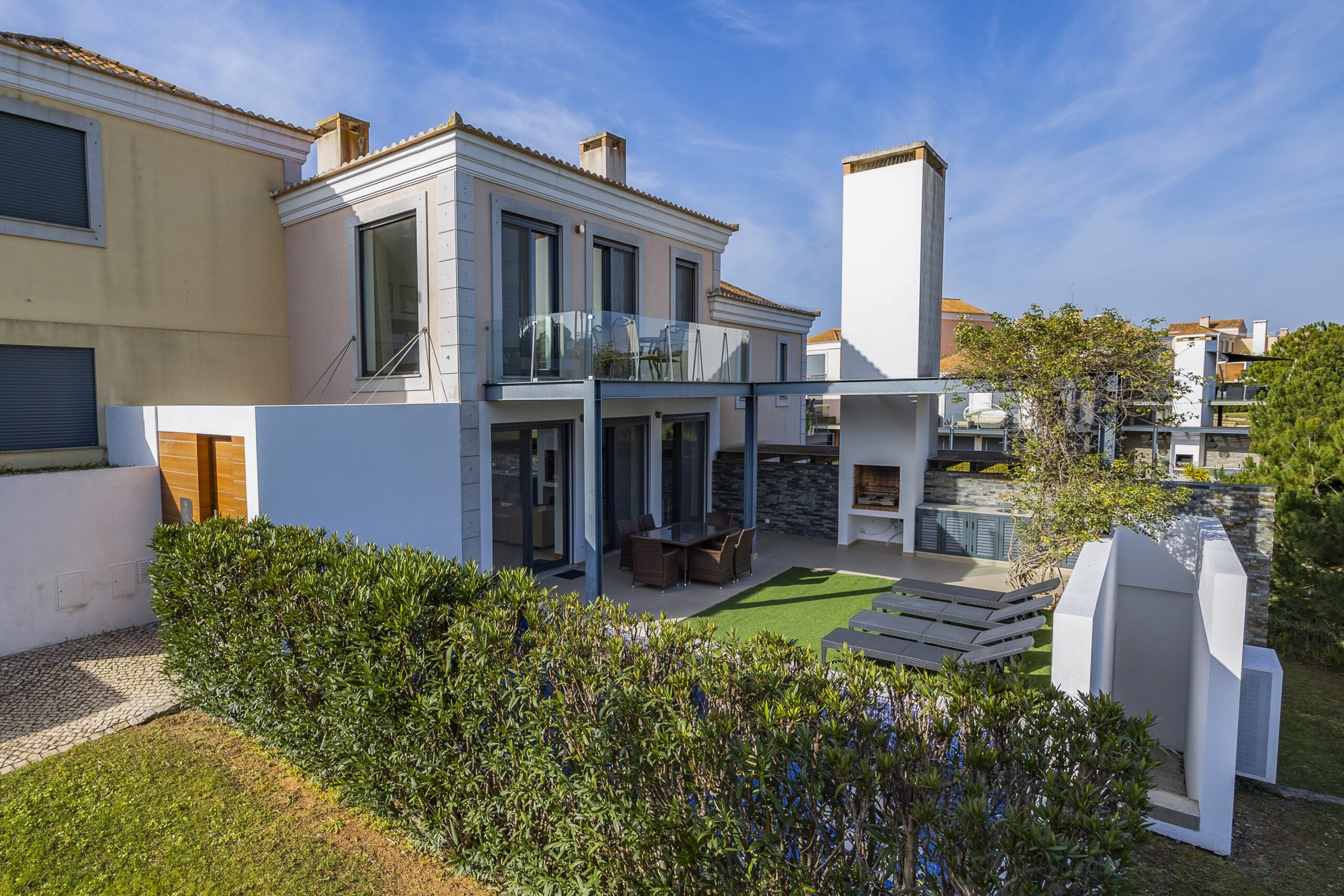 Two Bedroom Townhouse with pool