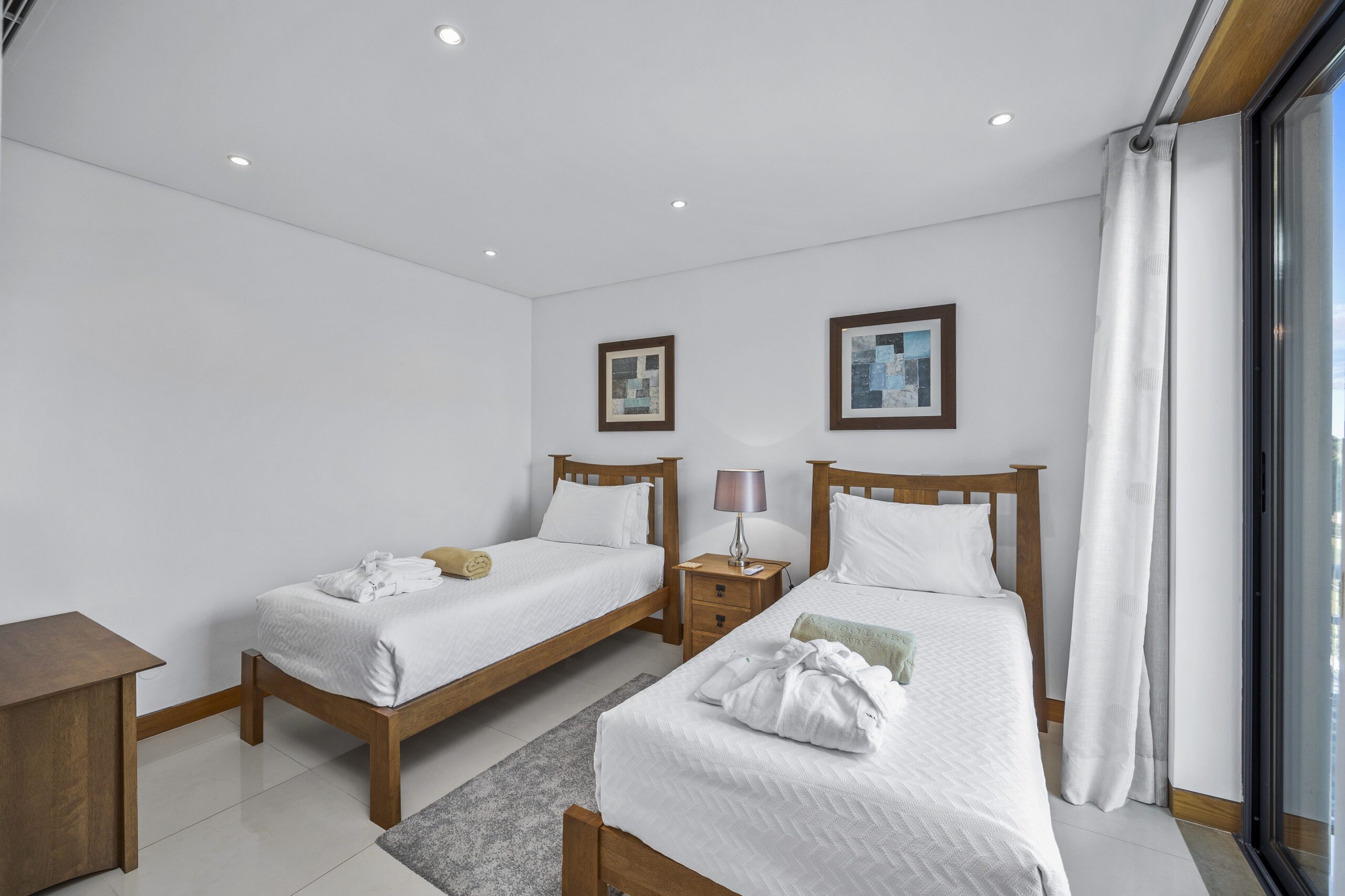 Two Bedroom Townhouse with pool