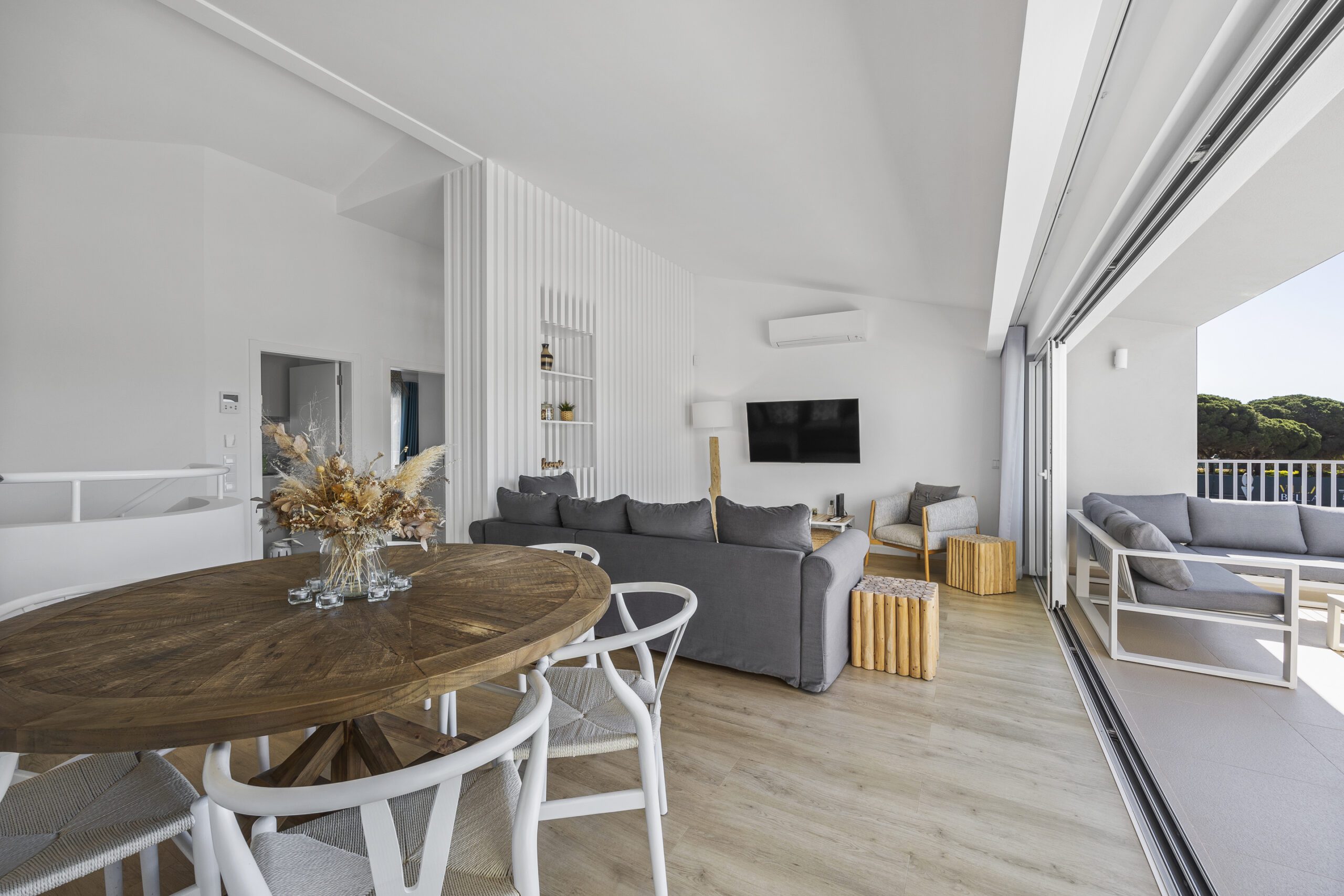 Three Bedroom Townhouse with pool