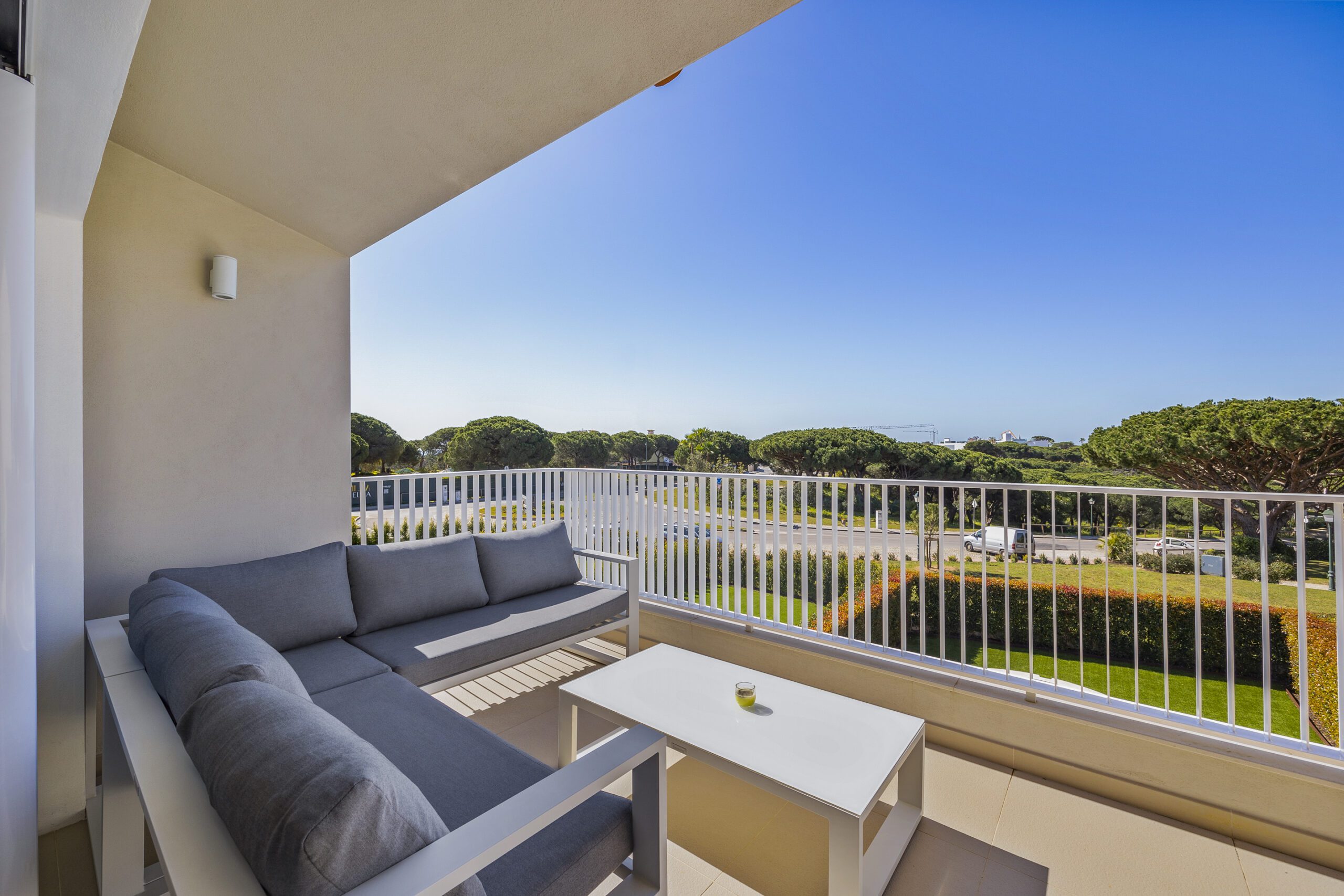 Three Bedroom Townhouse with pool