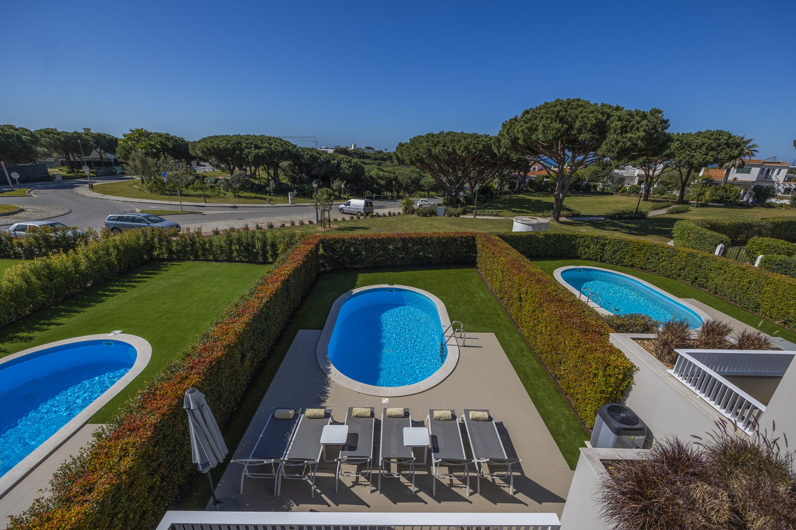 Three Bedroom Townhouse with pool