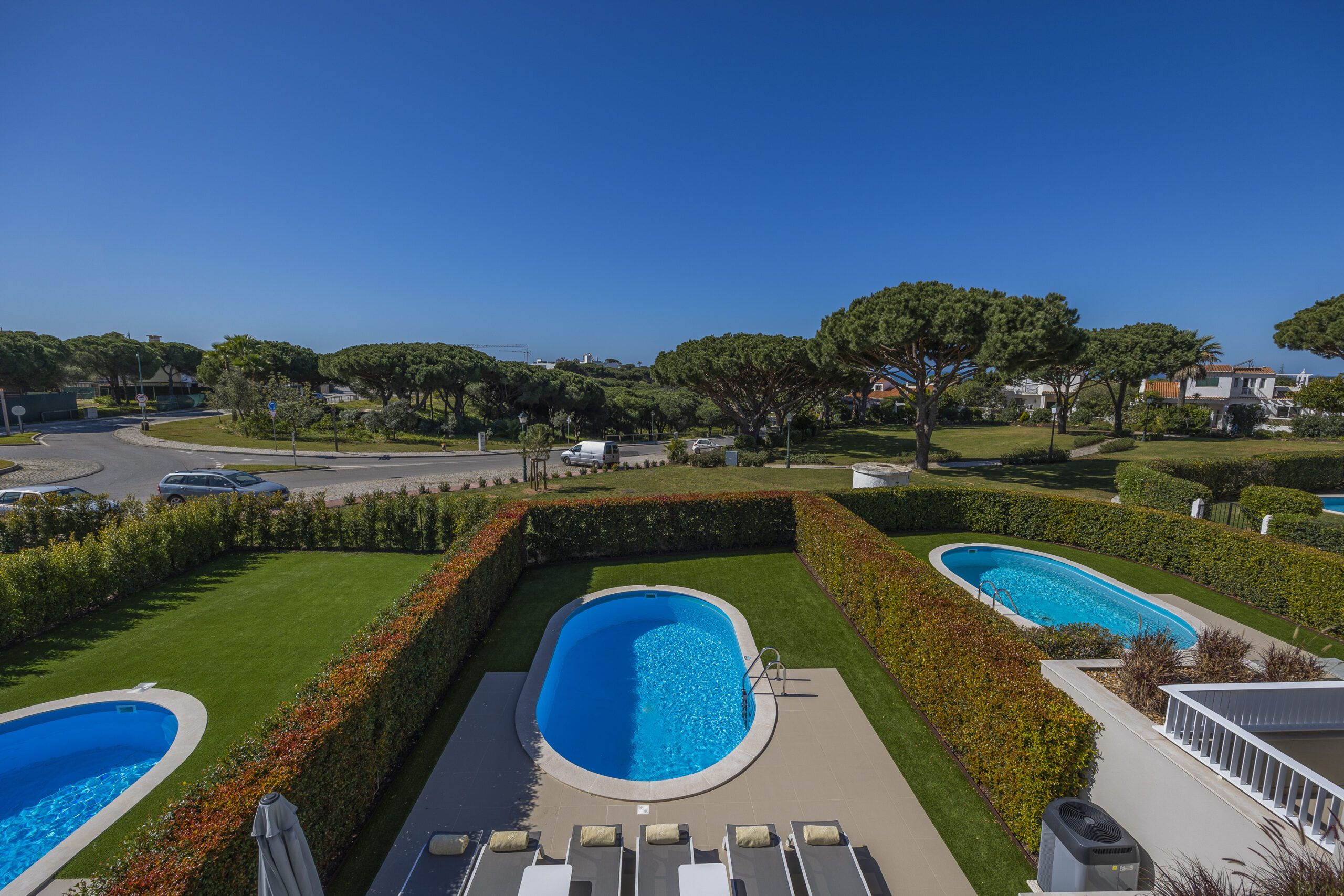 Three Bedroom Townhouse with pool