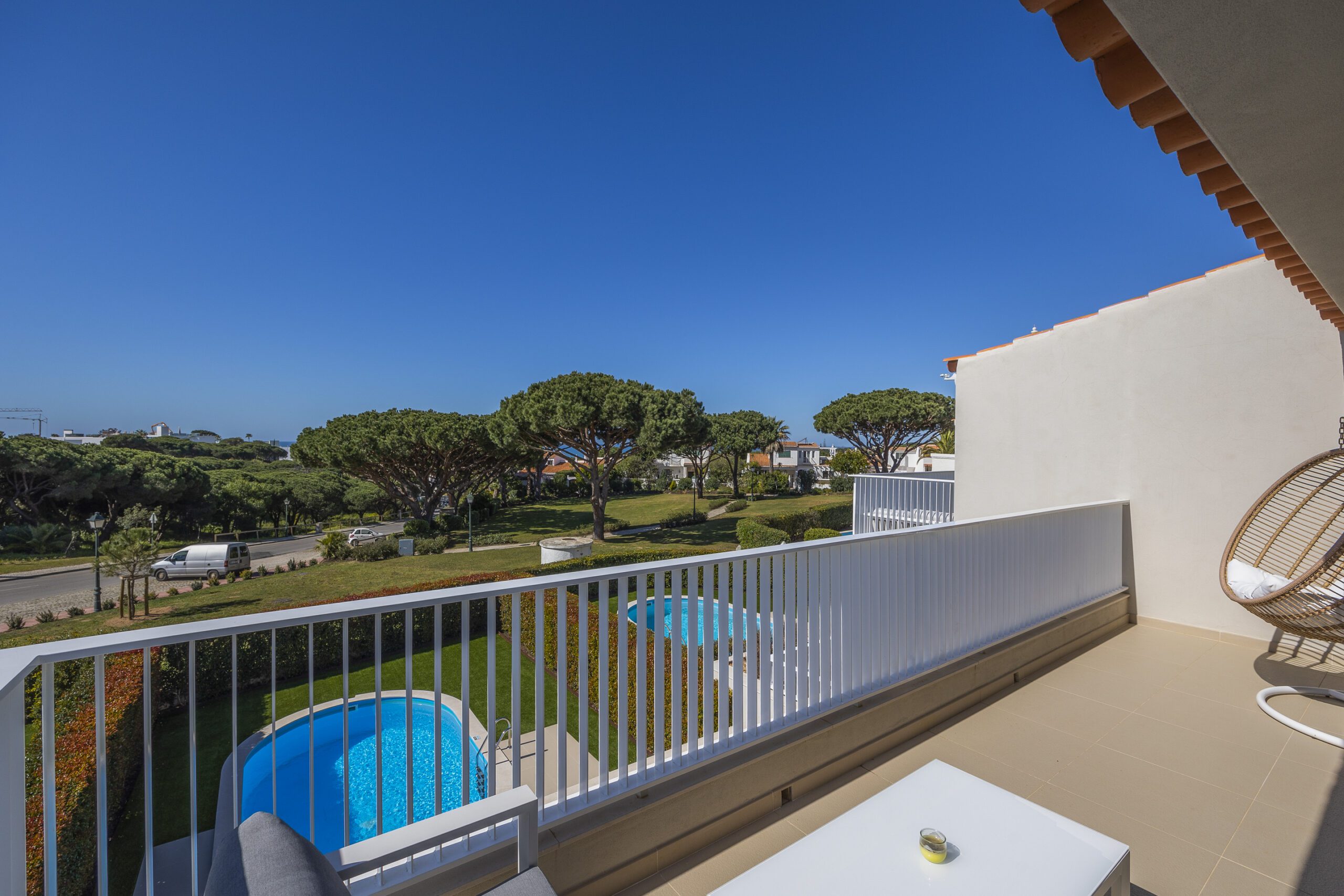 Three Bedroom Townhouse with pool