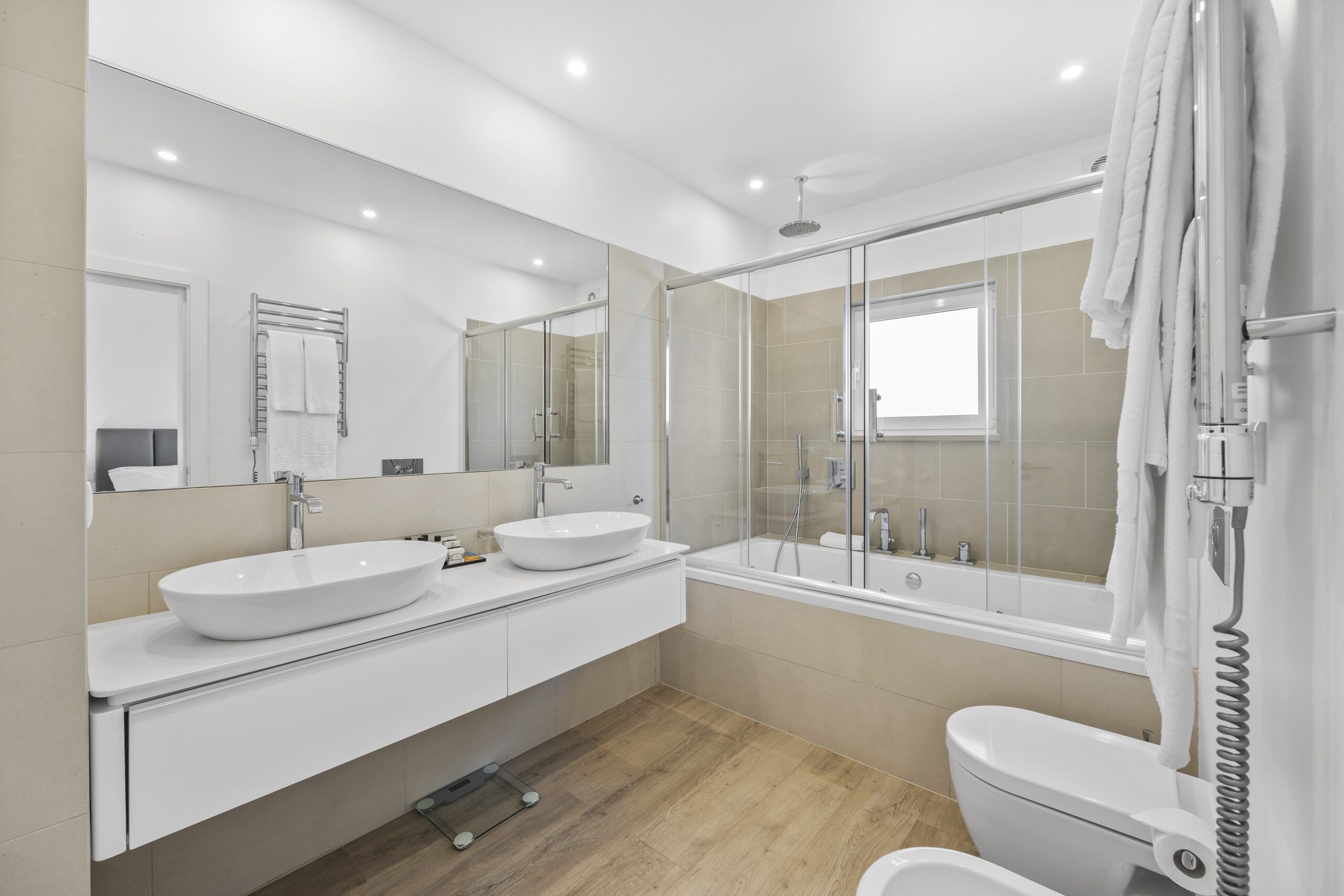 Three Bedroom Townhouse with pool