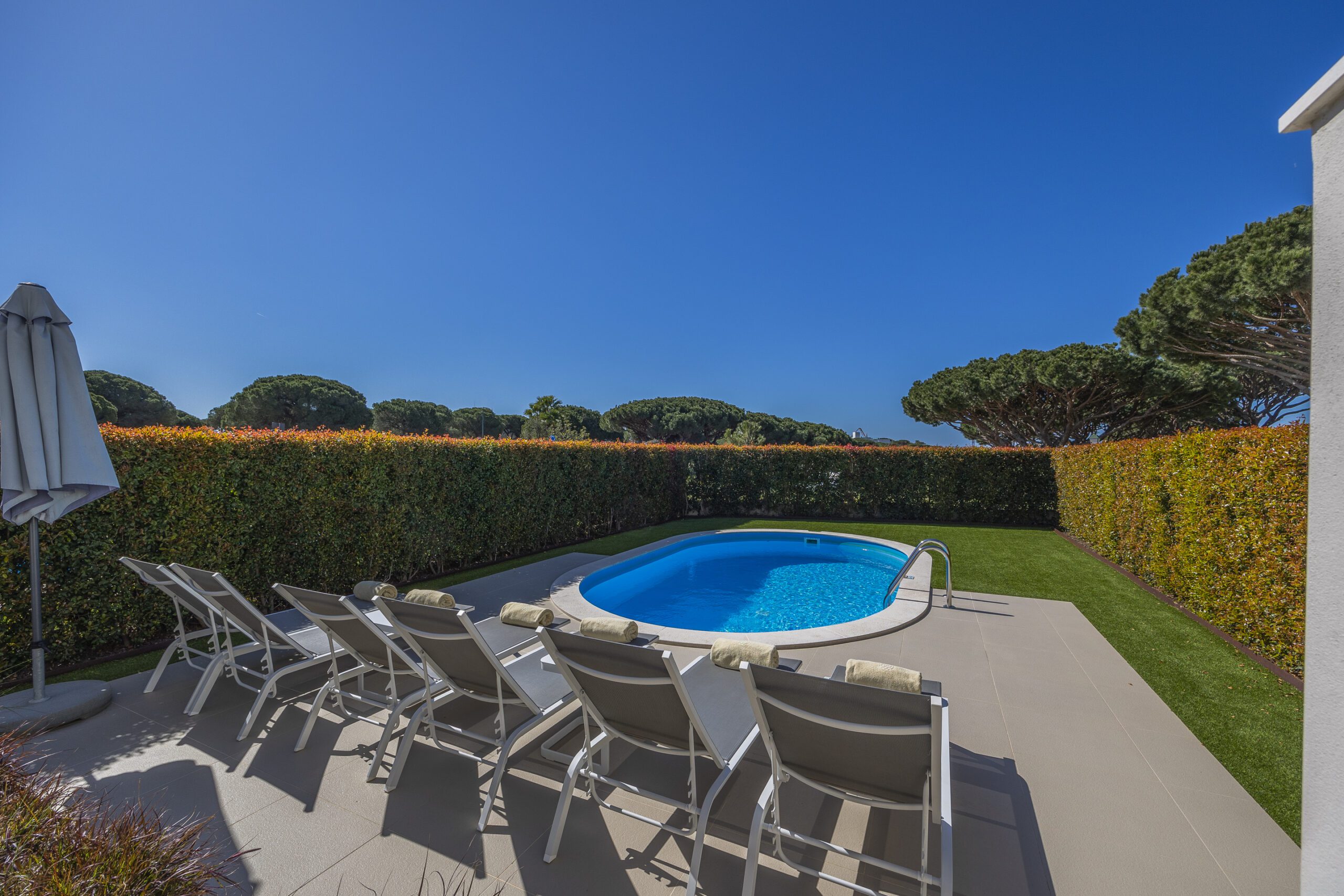 Three Bedroom Townhouse with pool