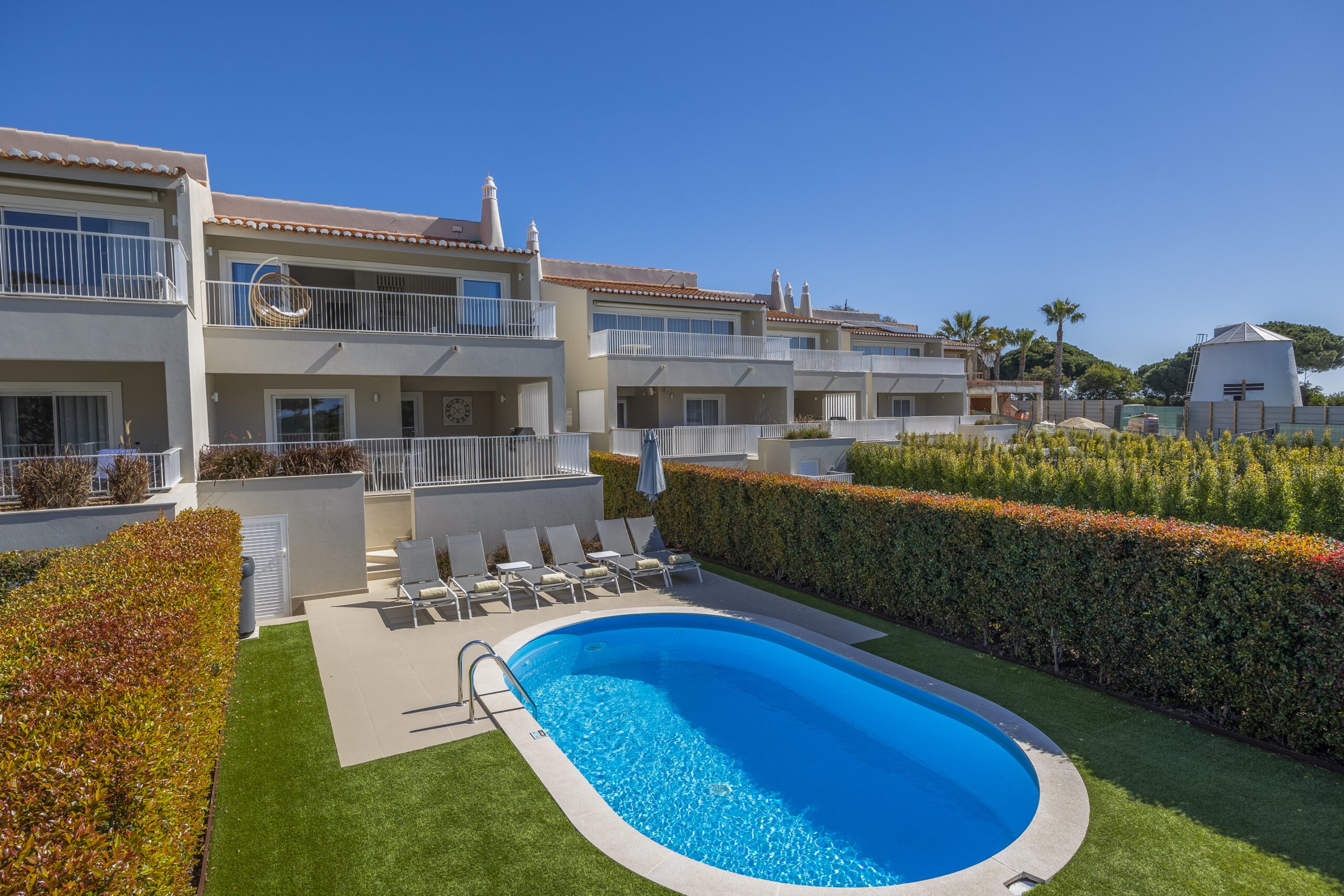 Three Bedroom Townhouse with pool