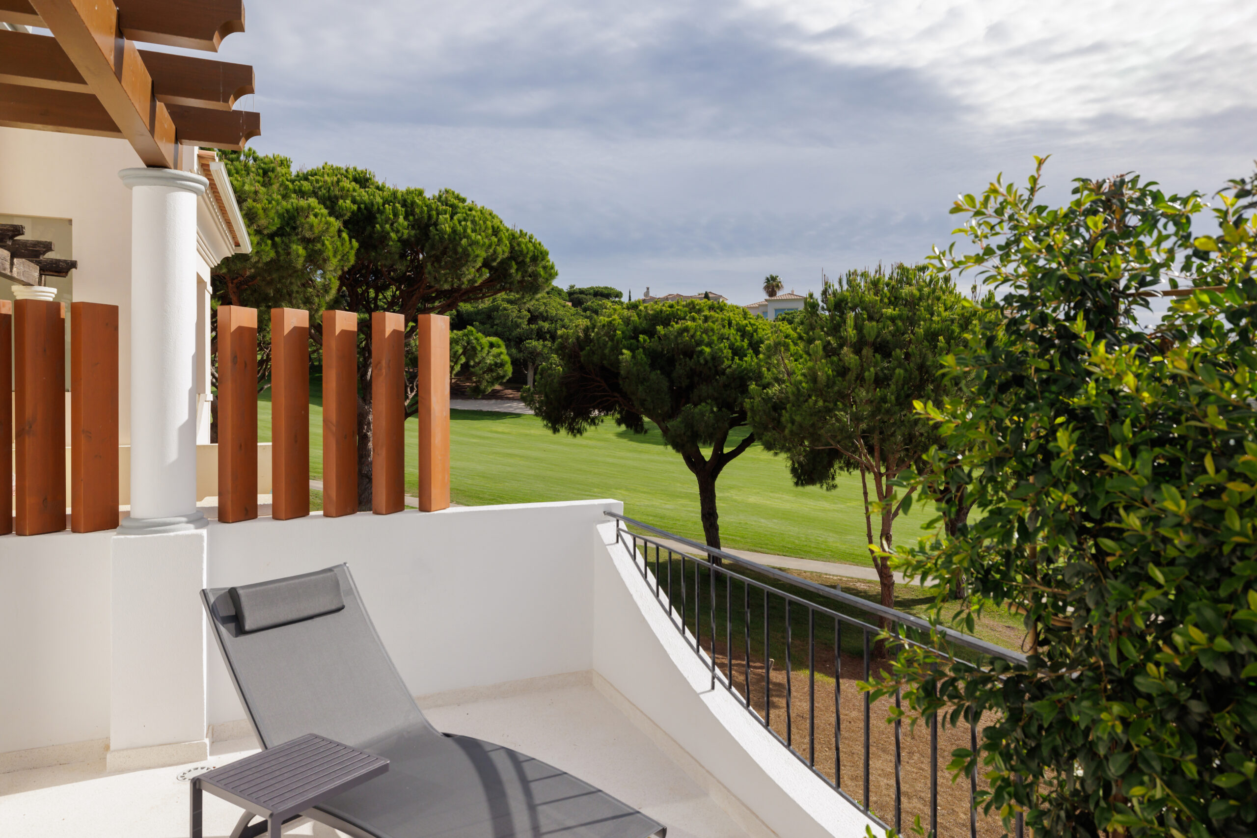 One Bedroom Townhouse Superior