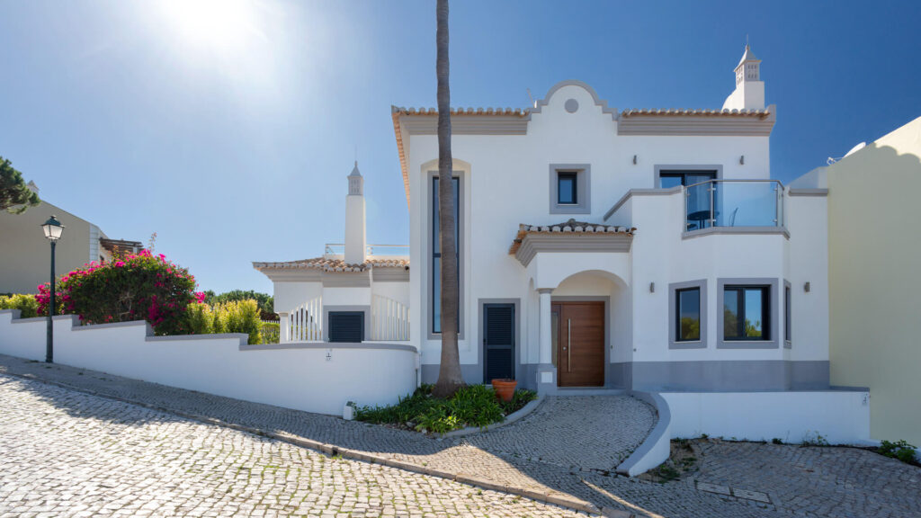 Villa Cara