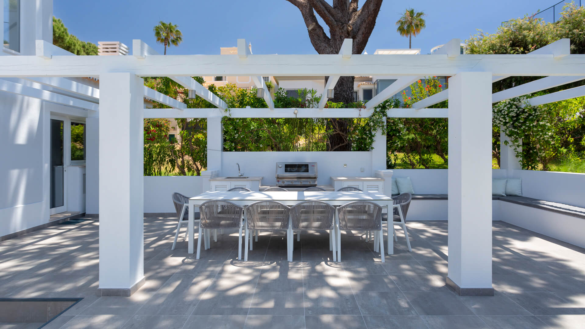 Villa Thelma